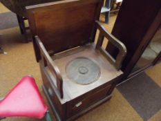 Wooden commode