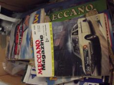 Box Meccano magazines
