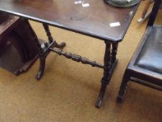 Victorian side table in mahogany with turned suppo
