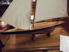 Large good quality pond yacht