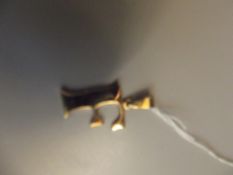 9 ct gold pendant F