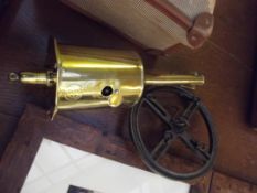 Brass bottle 'spit' Jack