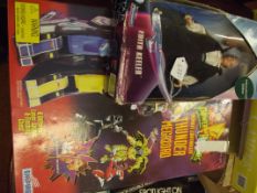 Star Trek doll together with Thunder Megazoid