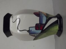 Lorna Bailey Heyegan vase, Deco house