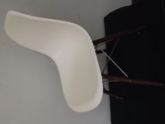 DSW Eames inspired white fibre glass seat with woo