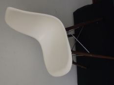 DSW Eames inspired white fibre glass seat with woo