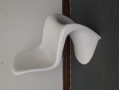 S Chair White Fibre Glass Verner Panton Style
