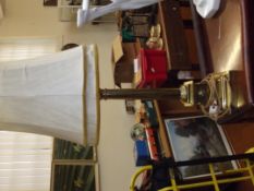 Good quality brass table lamp
