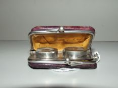 Sovereign holder in the form of a purse