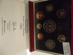 Royal Mint cased proof coin set 1993 with COA