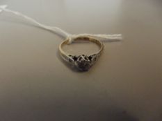 18 carat gold an diamond ring