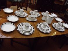 Crown Ming dinner set