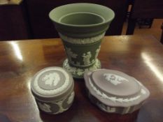 Three items of Wedgwood jasperware
