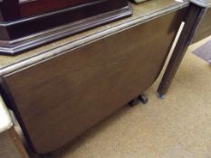 Drop leaf table