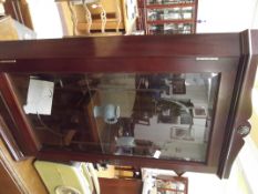 Good quality wall mounted corner unit