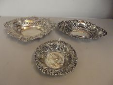 3 Silver Bon Bon dishes 220 grams