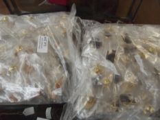 2 bags of lapel badges, cats and birds