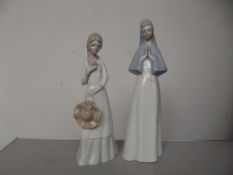 2 Spanish figures