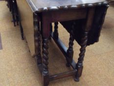 Oak drop leaf table with piecrust