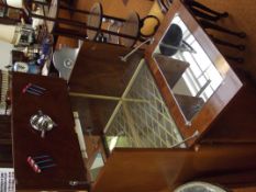 Fitted cocktail cabinet