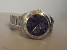 Guss steel quartz movement wristwatch
