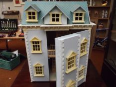 Large doll's house