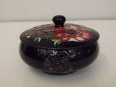 Moorcroft lidded bowl, hairline crack