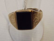 9 ct gold gent's ring