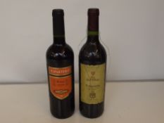 Bottle of Rioga Goven and bottle of Tempranillo, s