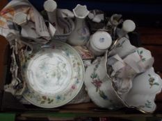 Box of ceramics to include Ainsley