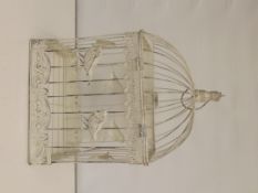 Metal bird cage
