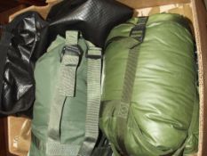 Various British army items to include light weight