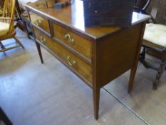 Mahogany Edwardian Dressing Table, approx 115 x 51 x 74 cms