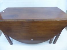 An Oak Extending Dining Table, approx 122 x 70 x 73 cms