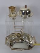 Miscellaneous Silver Plate, including a egg cup, sauce boat, creamer, sugar bowl, crumb scoop,