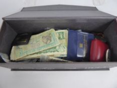 A Collection of GB Coins, including two pound coins, coppers, sixpences, miscellaneous crowns and