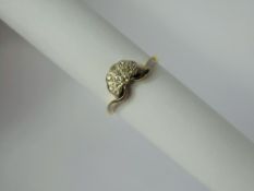 An Antique 18 ct Yellow Gold & Platinum Diamond Ring, the ring in the form of a fan, size P,