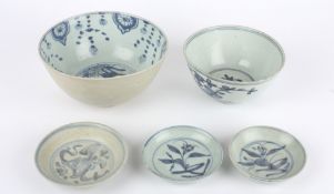 A late Ming Swatow bowl, the interior painted with a heron, another late Ming Swatow bowl painted