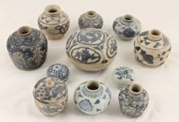 A small collection of Chinese late Ming Swatow blue and white pottery to include a small pot with
