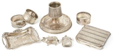 An Edwardian Art Nouveau silver pin tray, hallmarked 1905,