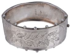 A Victorian silver hinged bangle