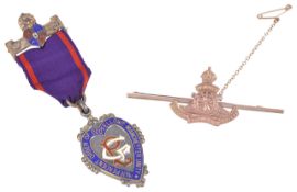 A 9ct gold military sweetheart pintogether with a silver gilt Order of the Odd Fellows jewell,