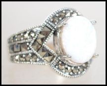 A ladies 20th century Art Deco style silver, marca