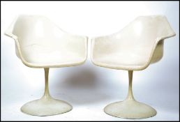 A pair of 1970's large Eero Saarinen for Arkana ar