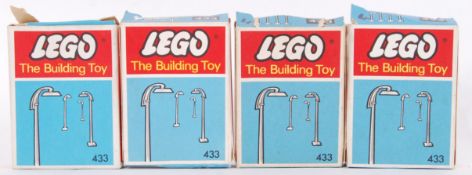 LEGO: THE BUILDING TOY