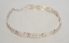 A silver 925 Greek key design bracelet w