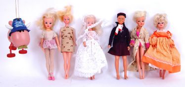 SINDY & PELHAM PUPPET