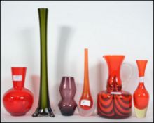A good vintage 20th century mixed studio glass collection to include: Italian Empoli orangey red and