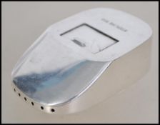 An unusual silver Sterling 950 belt attached ladies  vinaigrette having slide door with the tapering