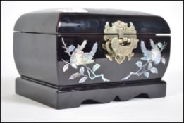 A 20th century Chinese papier mache jewellery box.